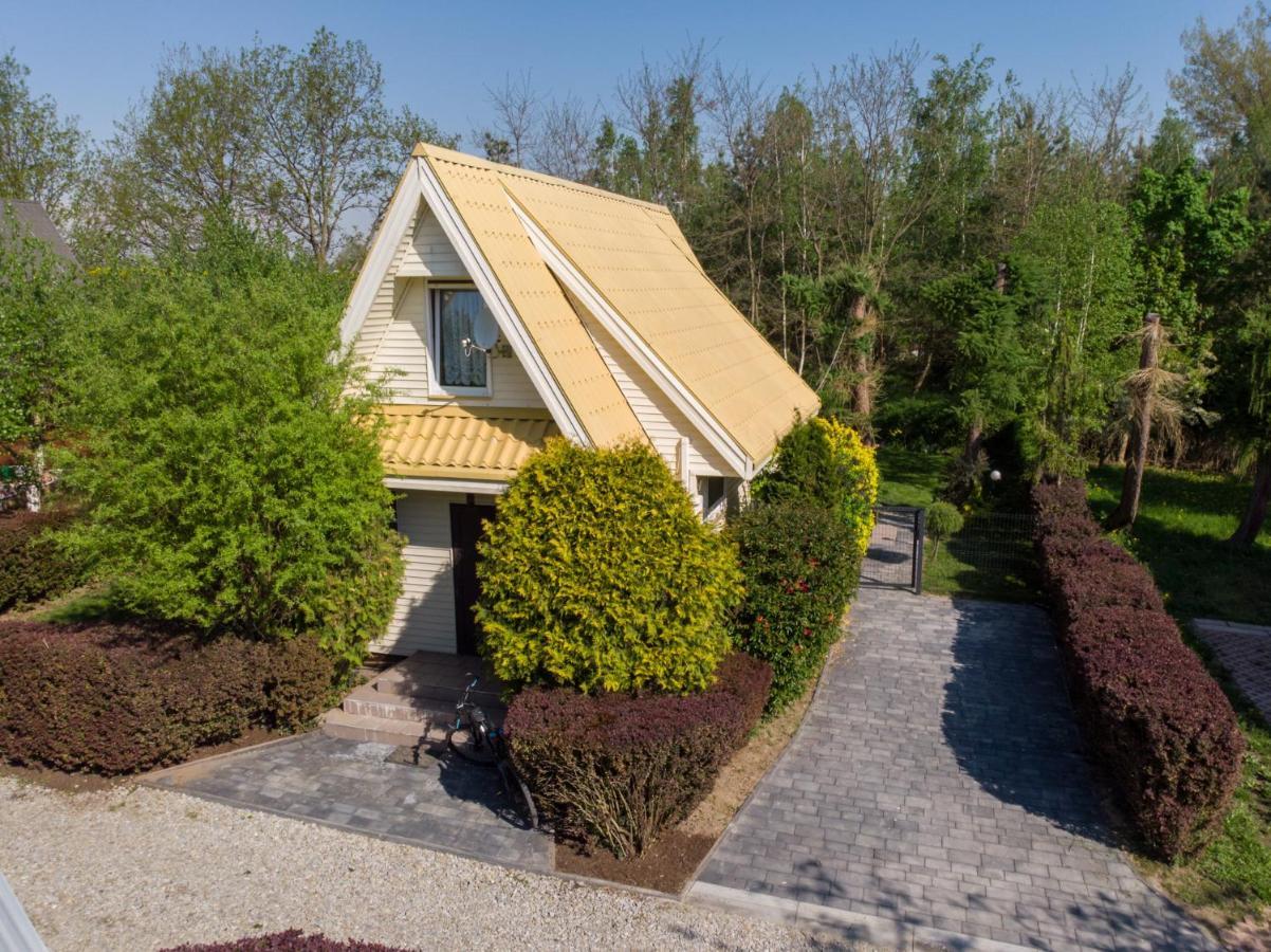 Domek Letniskowy Glebinow Nysa Esterno foto