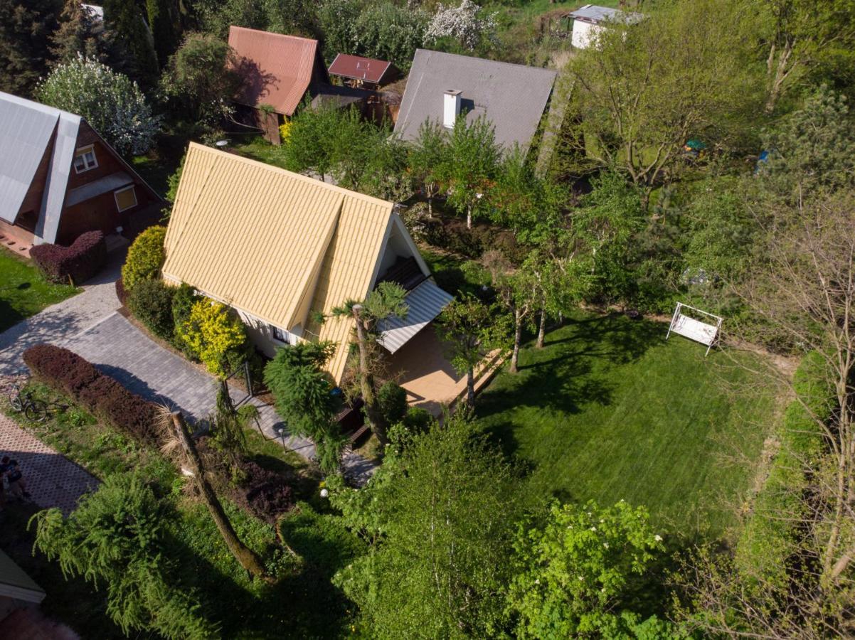 Domek Letniskowy Glebinow Nysa Esterno foto